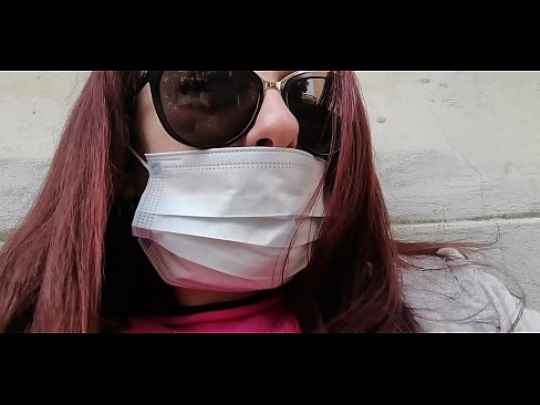 ❤️ Nicoletta hakmerret me fqinjin e saj dhe urinon në garazhin e tij (Karantina speciale italiane Covid19) Video seksi në sq.fulldesisex.ru ❌️❤